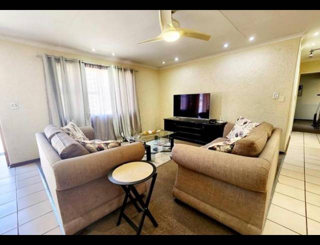 0 BEDROOM TOWNHOUSE FOR SALE IN VANDERBIJLPARK SE 3